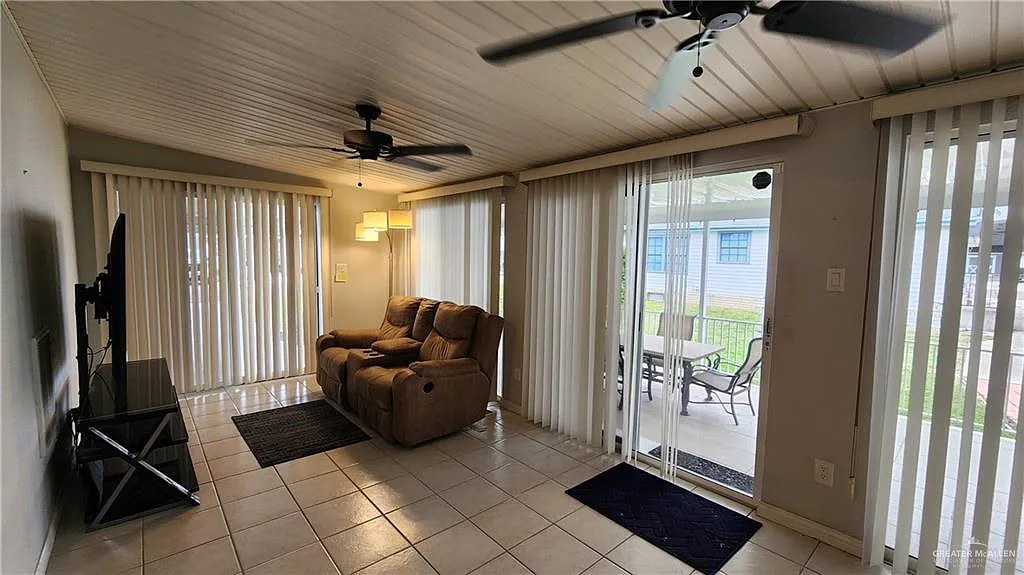 Lot 343