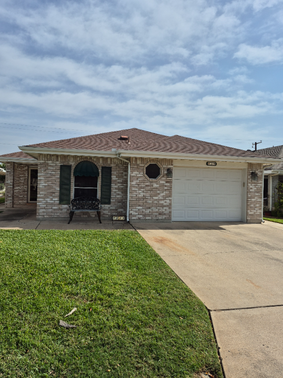 For Sale by Owner~ 2111 Greengate Circle E. Lt #39